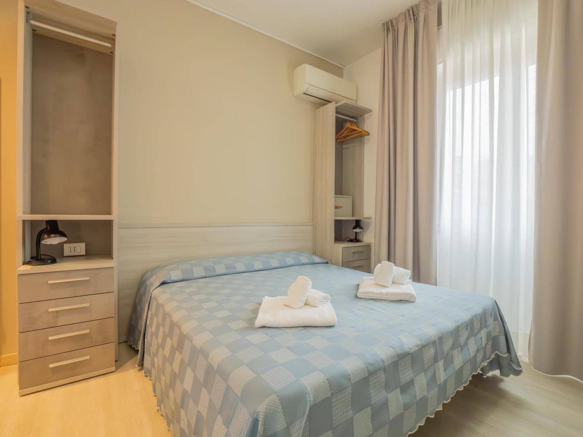 Hotel La Bussola ฟีนาเลลีกูเร ภายนอก รูปภาพ