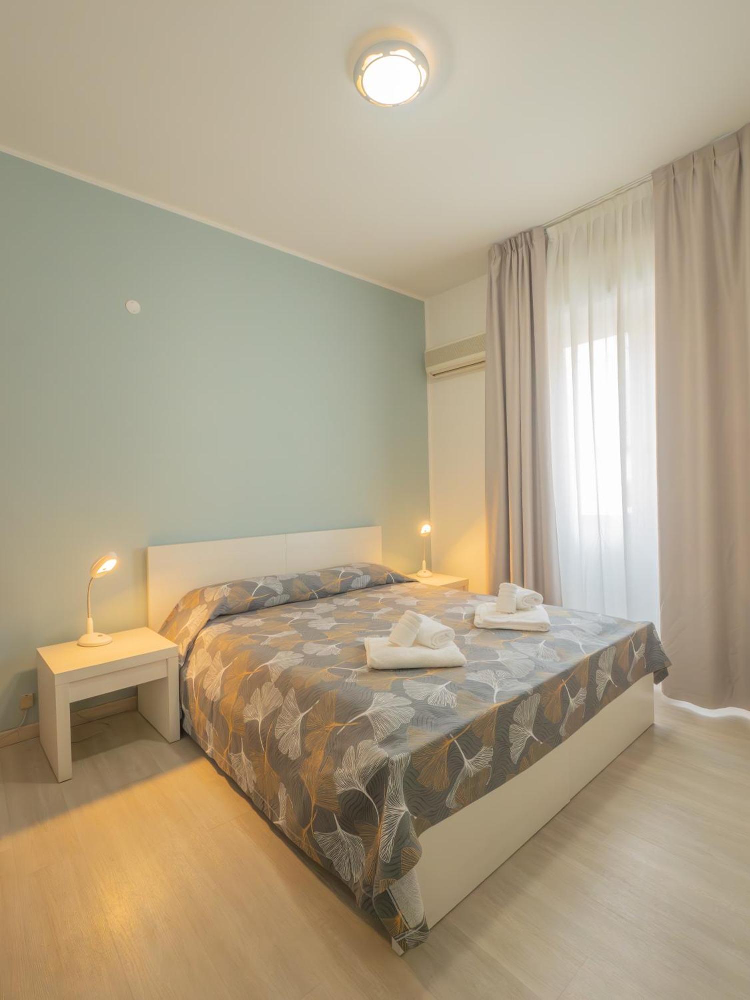 Hotel La Bussola ฟีนาเลลีกูเร ภายนอก รูปภาพ